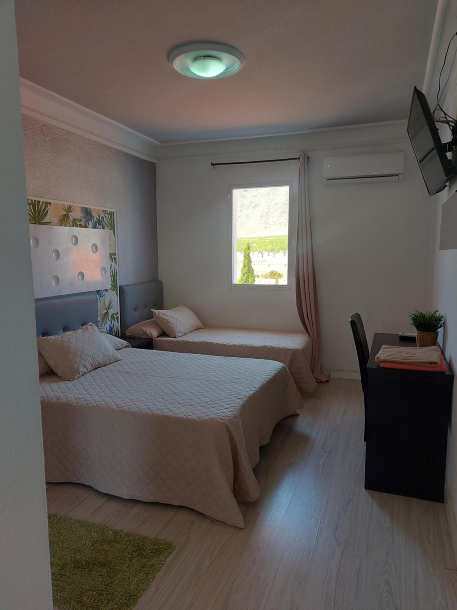 Hostal Fuente Del Pino Jumilla Kültér fotó